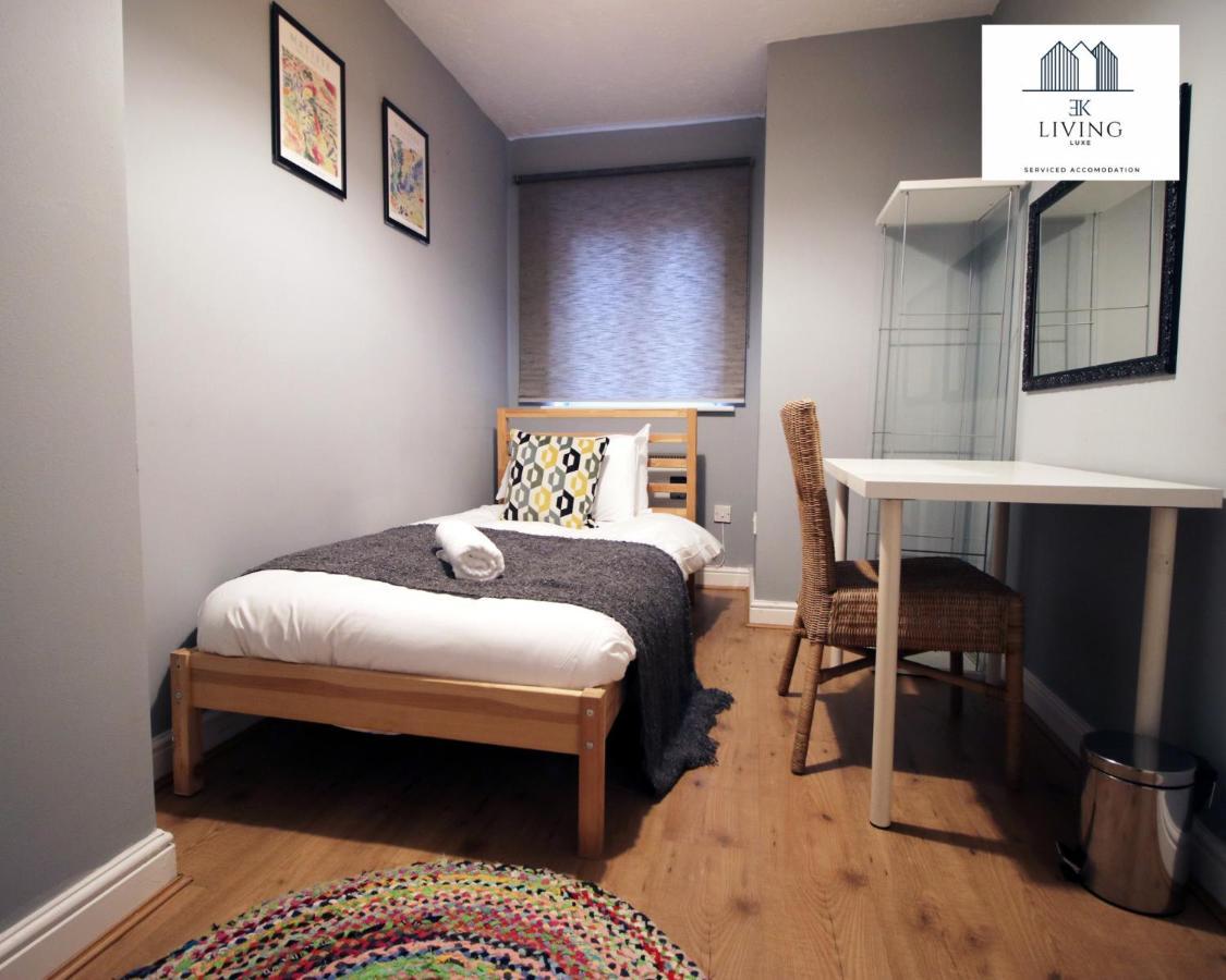Spacious 3 Bedroom Duplex Apartment On Cardiff Bay - Free Parking & Wifi By Ekliving Luxe Short Lets & Serviced Accommodation Eksteriør bilde
