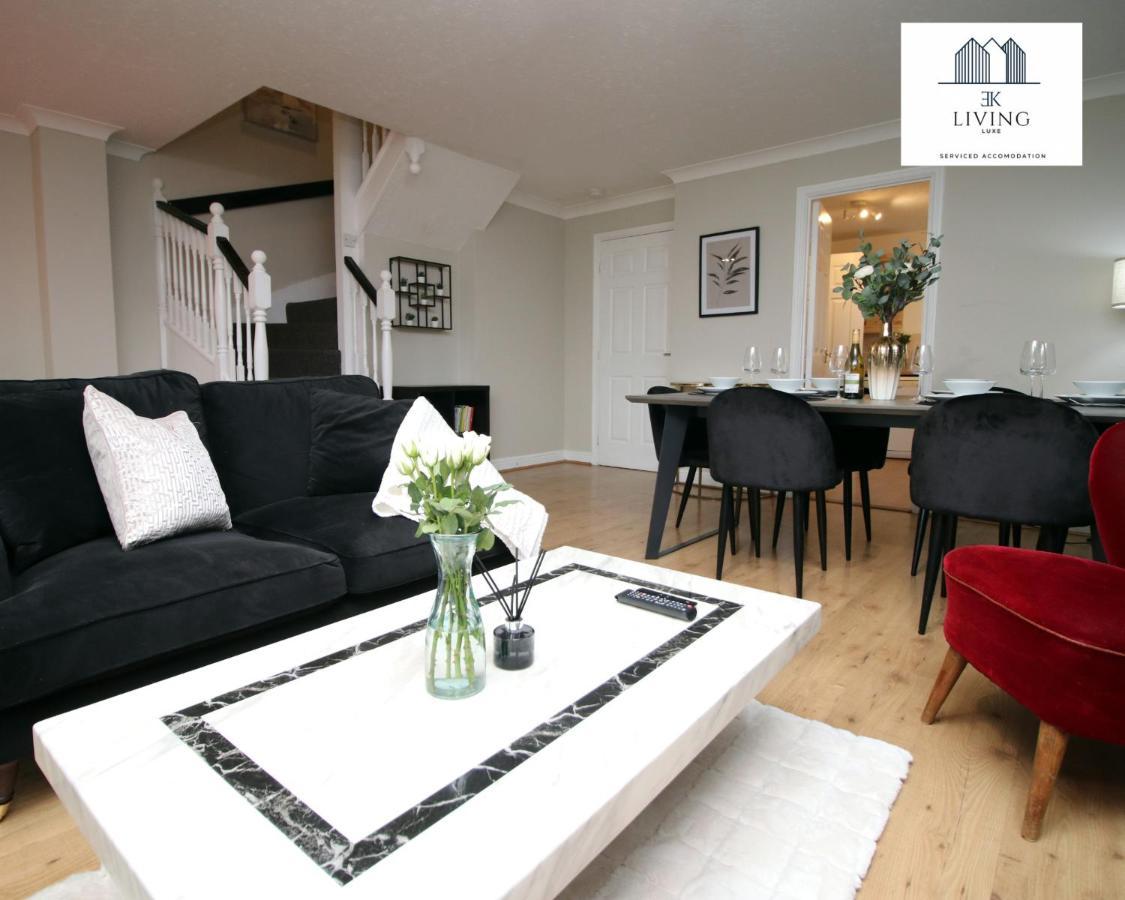 Spacious 3 Bedroom Duplex Apartment On Cardiff Bay - Free Parking & Wifi By Ekliving Luxe Short Lets & Serviced Accommodation Eksteriør bilde